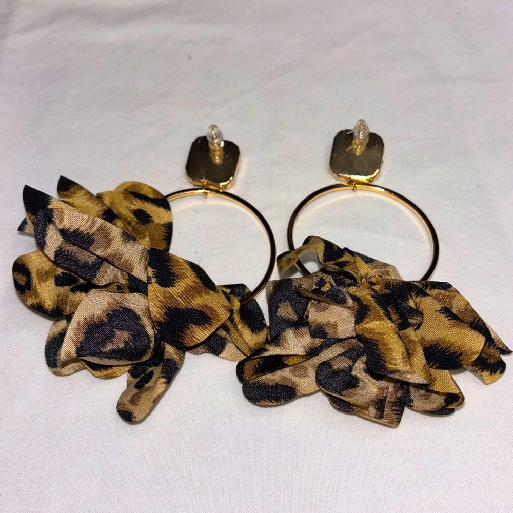 Leopard Print Earrings - Picture 3 of 3